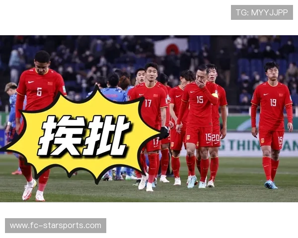 裁判吹罚走神，球员趁机“偷袭”得分引全场爆笑